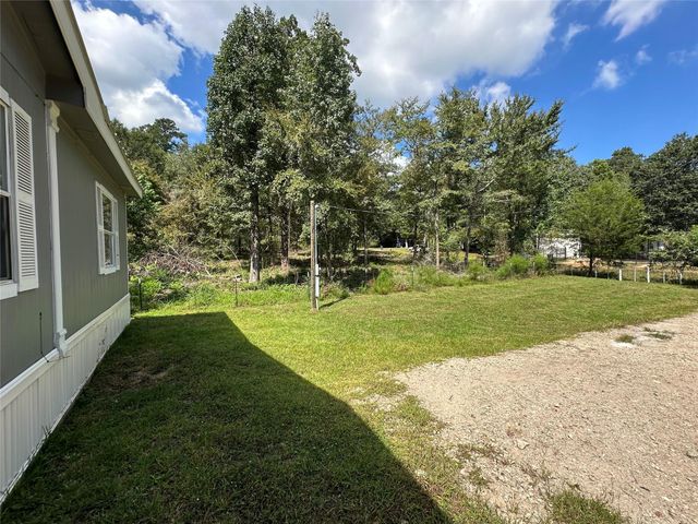 18143 Breezy Drive, Montgomery, TX 77316