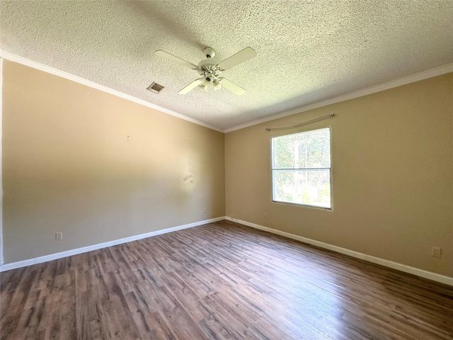 18143 Breezy Drive, Montgomery, TX 77316