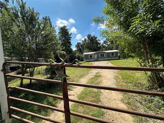 18143 Breezy Drive, Montgomery, TX 77316