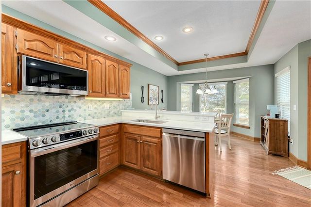 4119 SW Homestead Drive, Lee's Summit, MO 64082