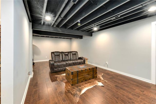 4119 SW Homestead Drive, Lee's Summit, MO 64082