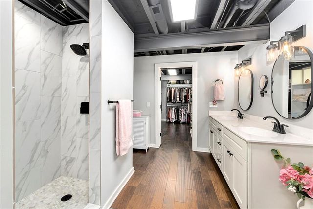 4119 SW Homestead Drive, Lee's Summit, MO 64082