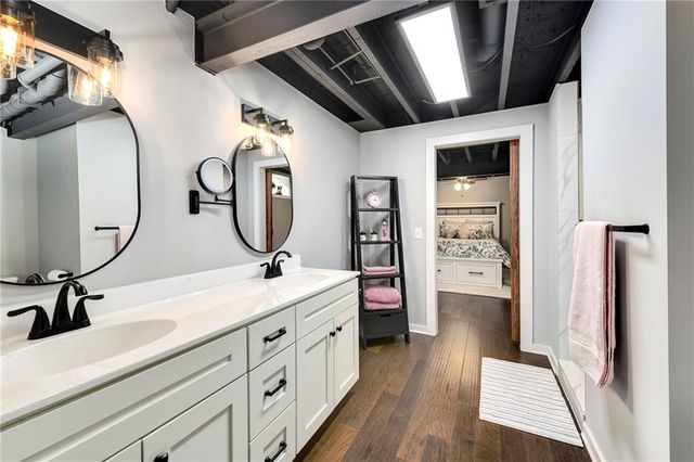 4119 SW Homestead Drive, Lee's Summit, MO 64082