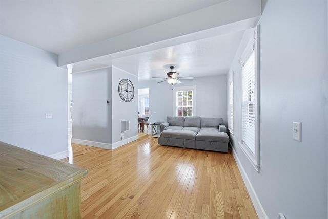 285 Thornton Street, Manchester, NH 03102