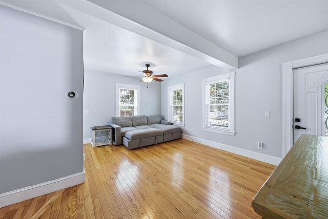 285 Thornton Street, Manchester, NH 03102