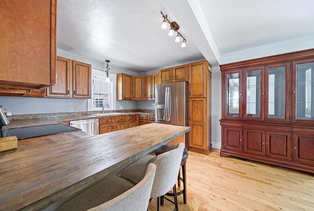 285 Thornton Street, Manchester, NH 03102
