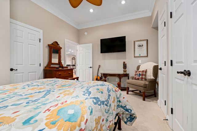 134 Magnolia Ridge Drive, Jonesborough, TN 37659