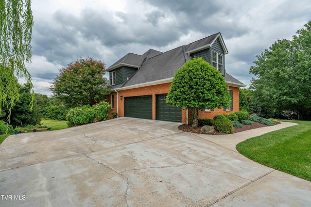 134 Magnolia Ridge Drive, Jonesborough, TN 37659