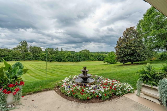 134 Magnolia Ridge Drive, Jonesborough, TN 37659