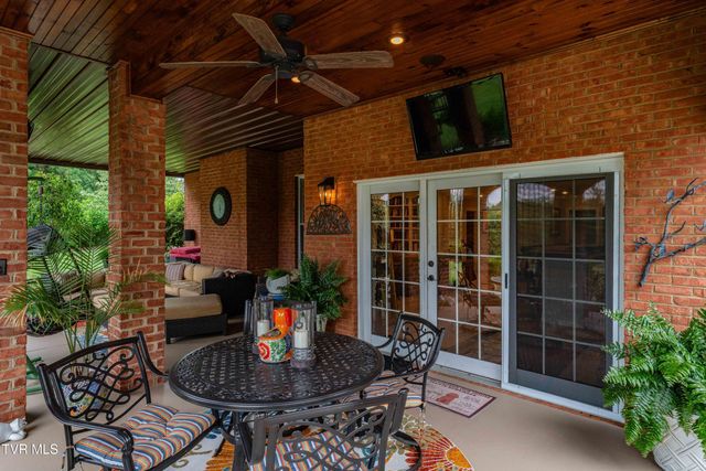 134 Magnolia Ridge Drive, Jonesborough, TN 37659
