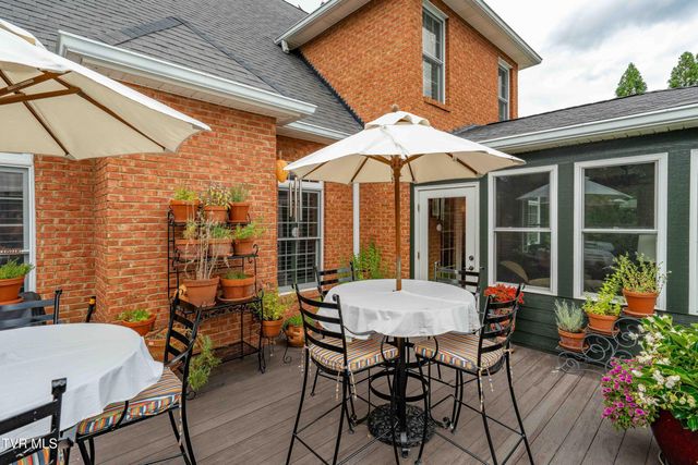 134 Magnolia Ridge Drive, Jonesborough, TN 37659
