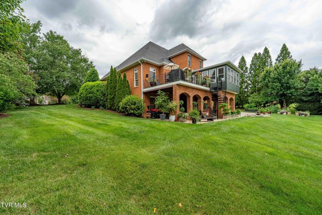 134 Magnolia Ridge Drive, Jonesborough, TN 37659