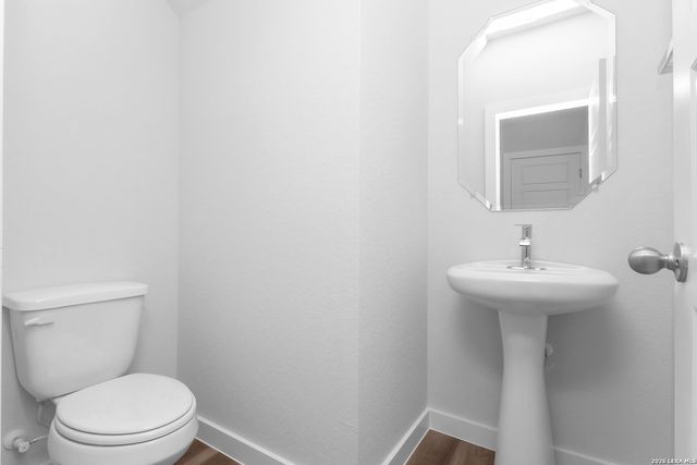 198 Connor, San Antonio, TX 78253