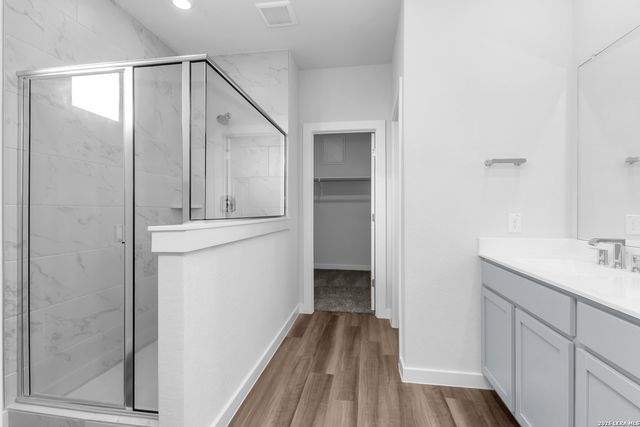 198 Connor, San Antonio, TX 78253