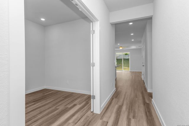 198 Connor, San Antonio, TX 78253