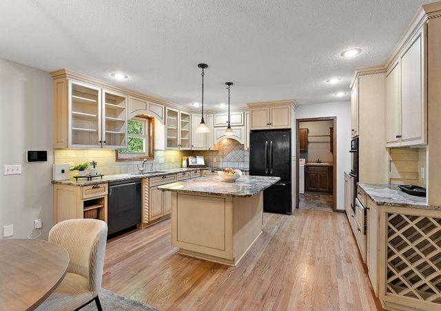 17739 Layton Path, Lakeville, MN 55044