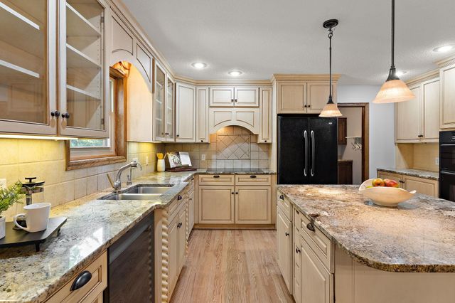 17739 Layton Path, Lakeville, MN 55044