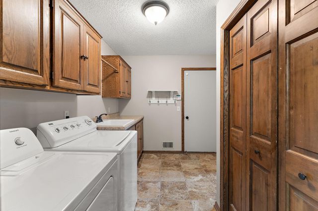 17739 Layton Path, Lakeville, MN 55044