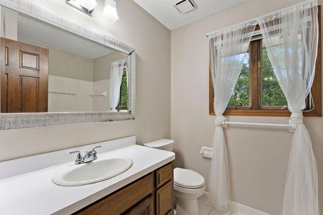 17739 Layton Path, Lakeville, MN 55044