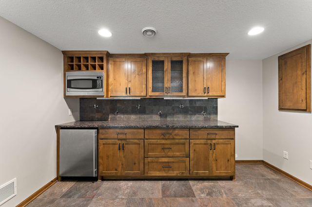 17739 Layton Path, Lakeville, MN 55044