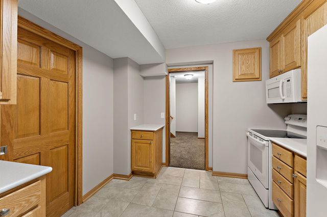 17739 Layton Path, Lakeville, MN 55044