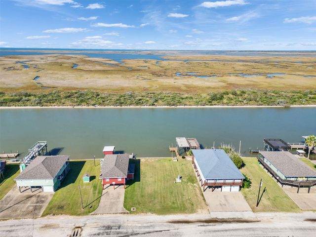 0 Fm-2031 Beach Road, Matagorda, TX 77457