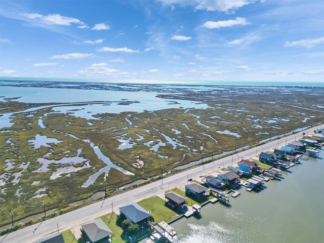 0 Fm-2031 Beach Road, Matagorda, TX 77457
