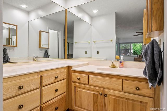 12552 E Bates Circle, Aurora, CO 80014