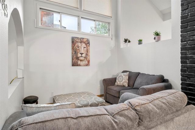 12552 E Bates Circle, Aurora, CO 80014