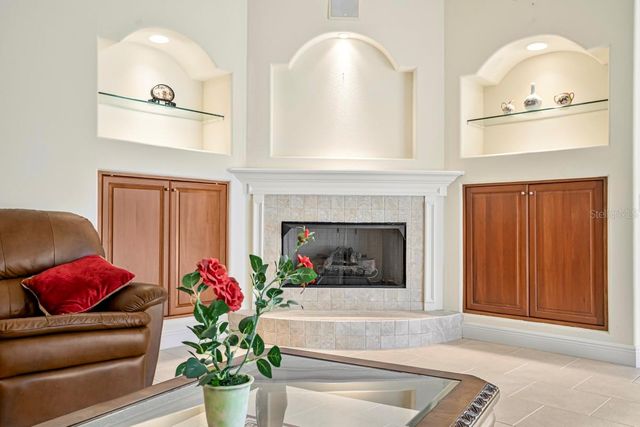 6197 9TH AVENUE CIRCLE NE, Bradenton, FL 34212