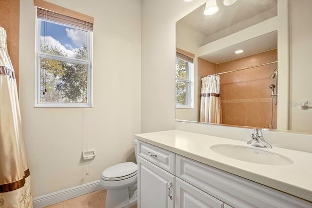 6197 9TH AVENUE CIRCLE NE, Bradenton, FL 34212