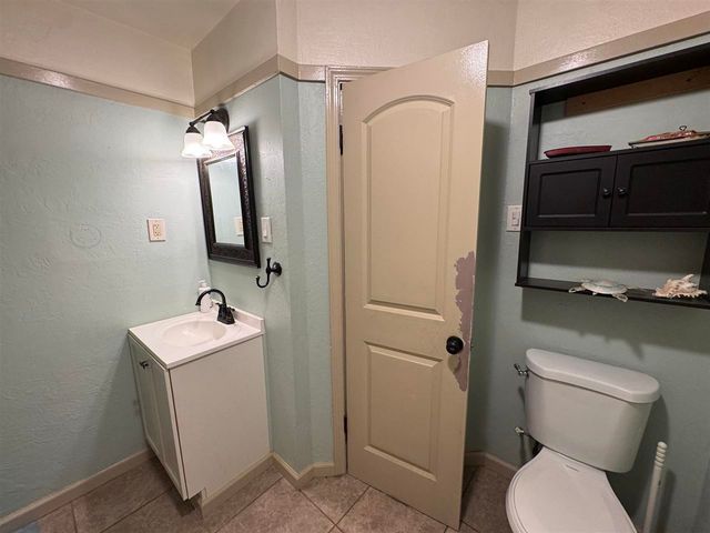 307 W Shields St, Fletcher, OK 73541