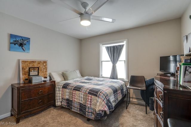 5381 Robinhood Drive, Willoughby, OH 44094