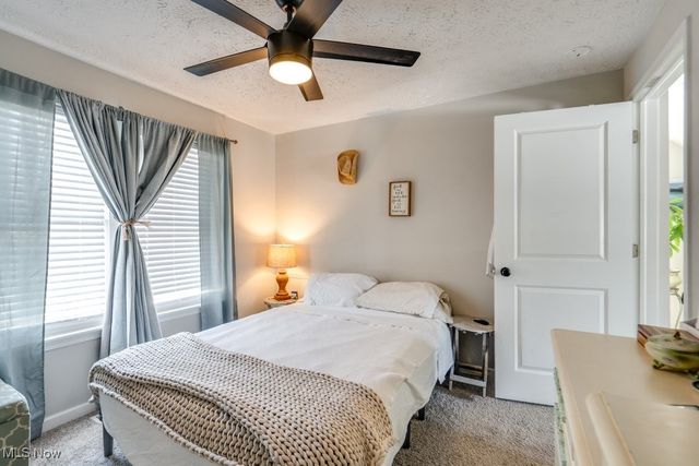 5381 Robinhood Drive, Willoughby, OH 44094