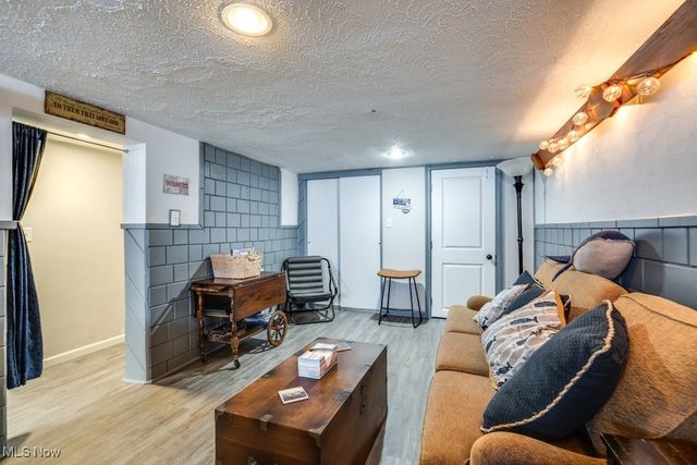 5381 Robinhood Drive, Willoughby, OH 44094