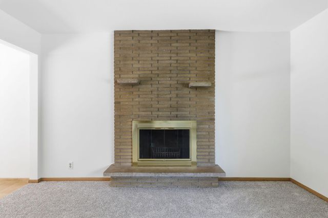 2919 64th Avenue N, Brooklyn Center, MN 55430