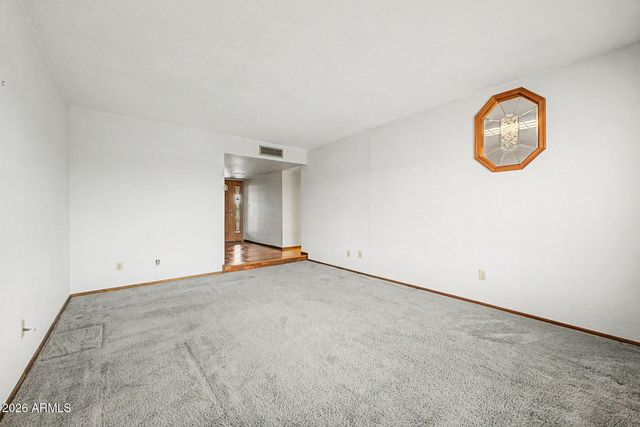 2533 W Onza Avenue, Mesa, AZ 85202