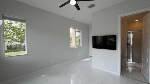 761 PIONEER Way, Royal Palm Beach, FL 33411