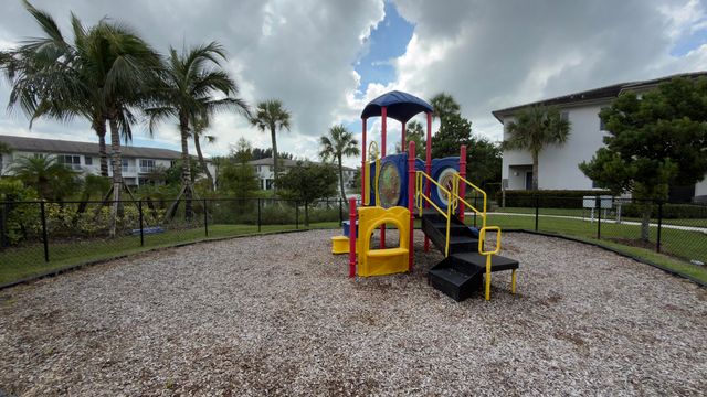 761 PIONEER Way, Royal Palm Beach, FL 33411