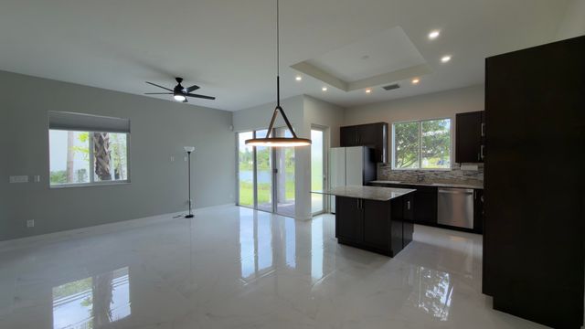 761 PIONEER Way, Royal Palm Beach, FL 33411