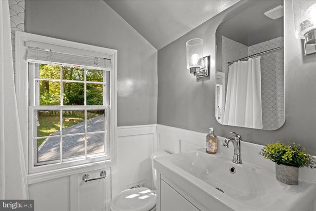 5908 CROMWELL DR, Bethesda, MD 20816