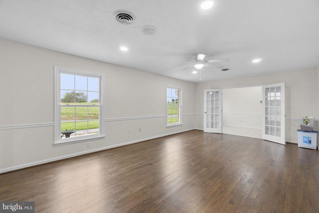 21712 CHEWSVILLE RD, Smithsburg, MD 21783