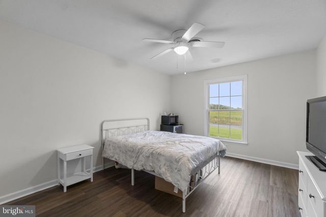 21712 CHEWSVILLE RD, Smithsburg, MD 21783