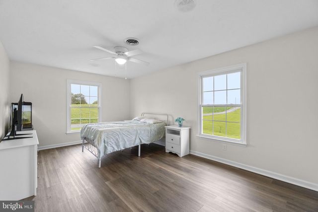 21712 CHEWSVILLE RD, Smithsburg, MD 21783