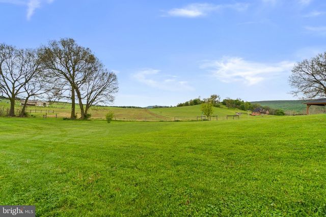 21712 CHEWSVILLE RD, Smithsburg, MD 21783