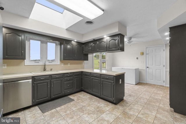 21712 CHEWSVILLE RD, Smithsburg, MD 21783