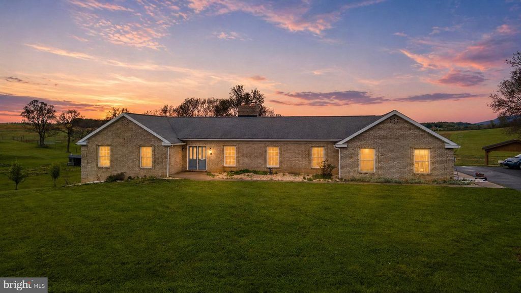 21712 CHEWSVILLE RD, Smithsburg, MD 21783