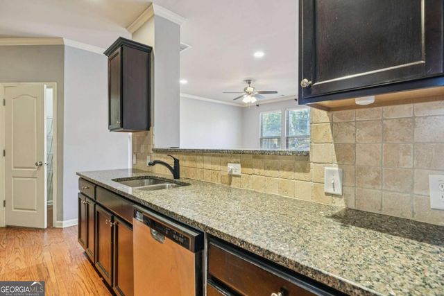 1519 Creek Bend Lane, Lawrenceville, GA 30043