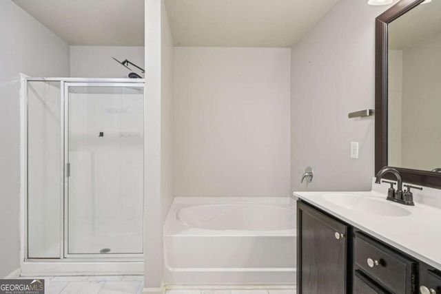 1519 Creek Bend Lane, Lawrenceville, GA 30043