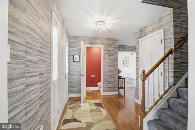 105 PARK PL, Landisville, PA 17538